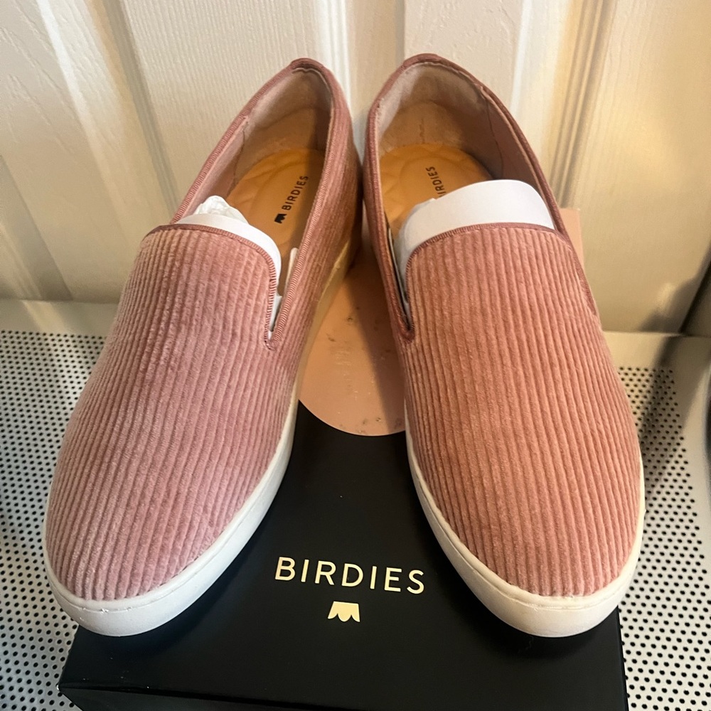 Birdies - BRAND NEW! Light pink, women’s size 7.5.